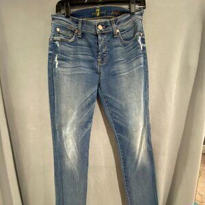 Seven7 Women's Skinny Jeans in Faded Blue Wash